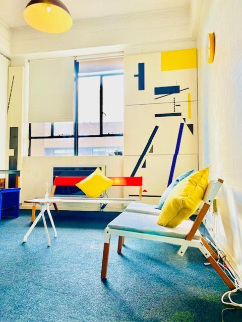12 Decades Art Hotel ヨハネスブルグ エクステリア 写真