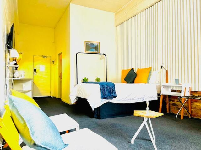 12 Decades Art Hotel ヨハネスブルグ エクステリア 写真