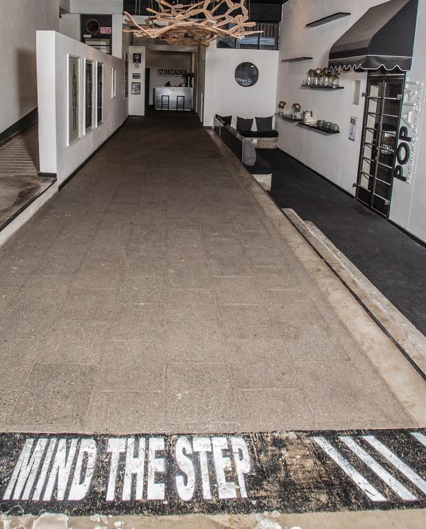 12 Decades Art Hotel ヨハネスブルグ エクステリア 写真